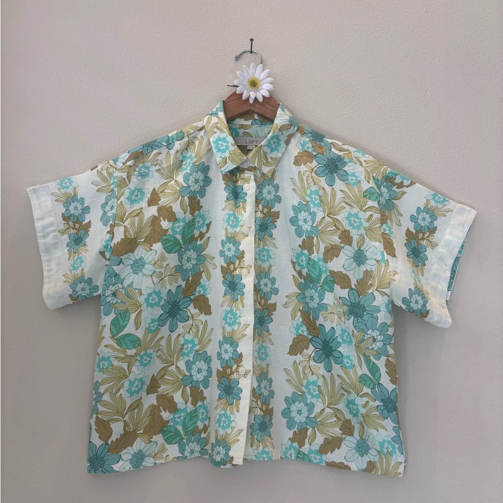 LOFT Floral Short Sleeve Button-Up Shirt NWT